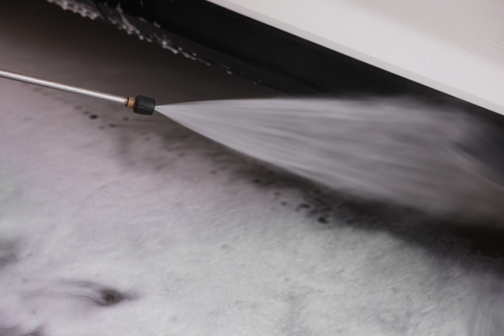 High-Pressure Jet Washing